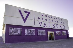 showroom de 2000 m2 en Valladolid, Muebles Valsero